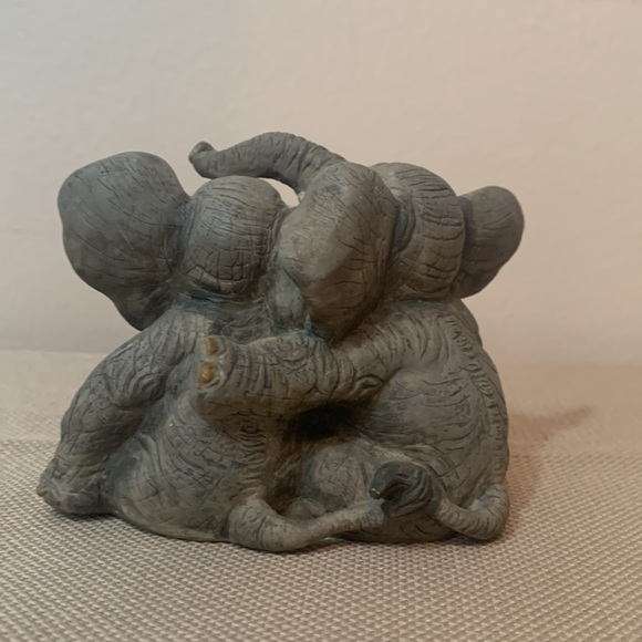 Lenox Elephant Sweethearts 2004 - Picture 3 of 8